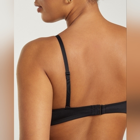 Everlane The Scoop-Neck Bikini Top in Black in Size Large - Picture 6 of 15